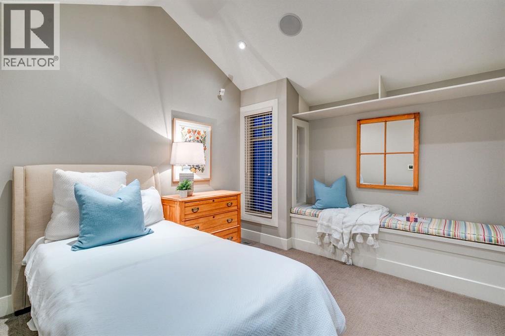 1727 Bowness Road Nw, Calgary, Alberta  T2N 3K3 - Photo 37 - A2285260