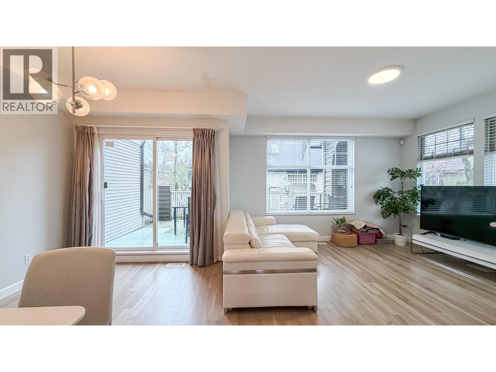 92 6888 Robson Drive, Richmond, British Columbia  V7C 5T6 - Photo 8 - R3103232