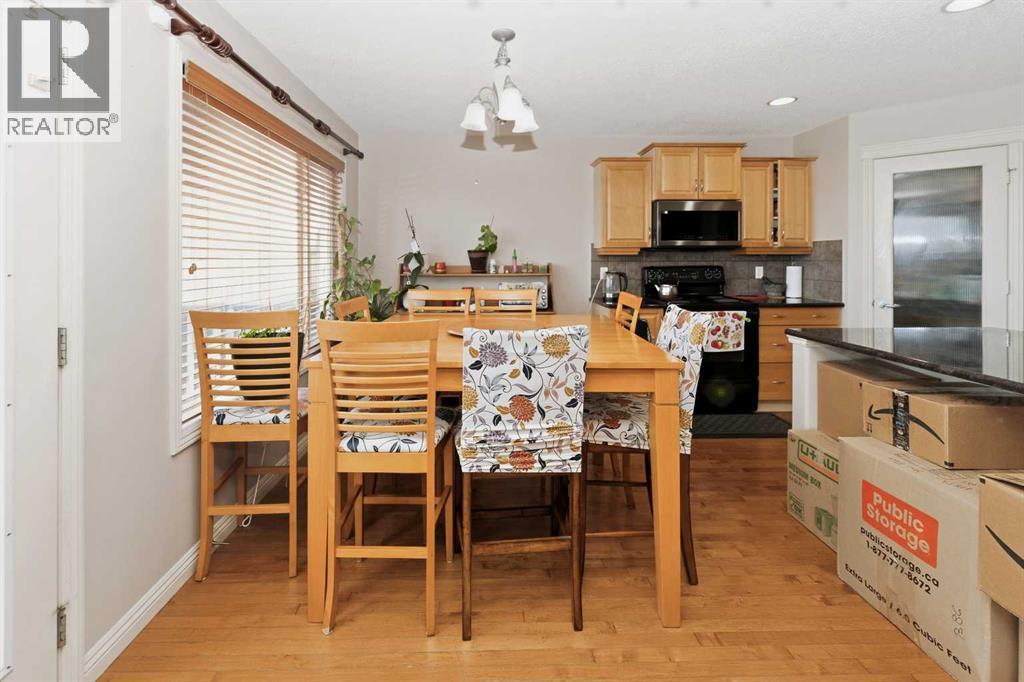 50 Panamount View Nw, Calgary, Alberta  T3K 0A6 - Photo 11 - A2292916