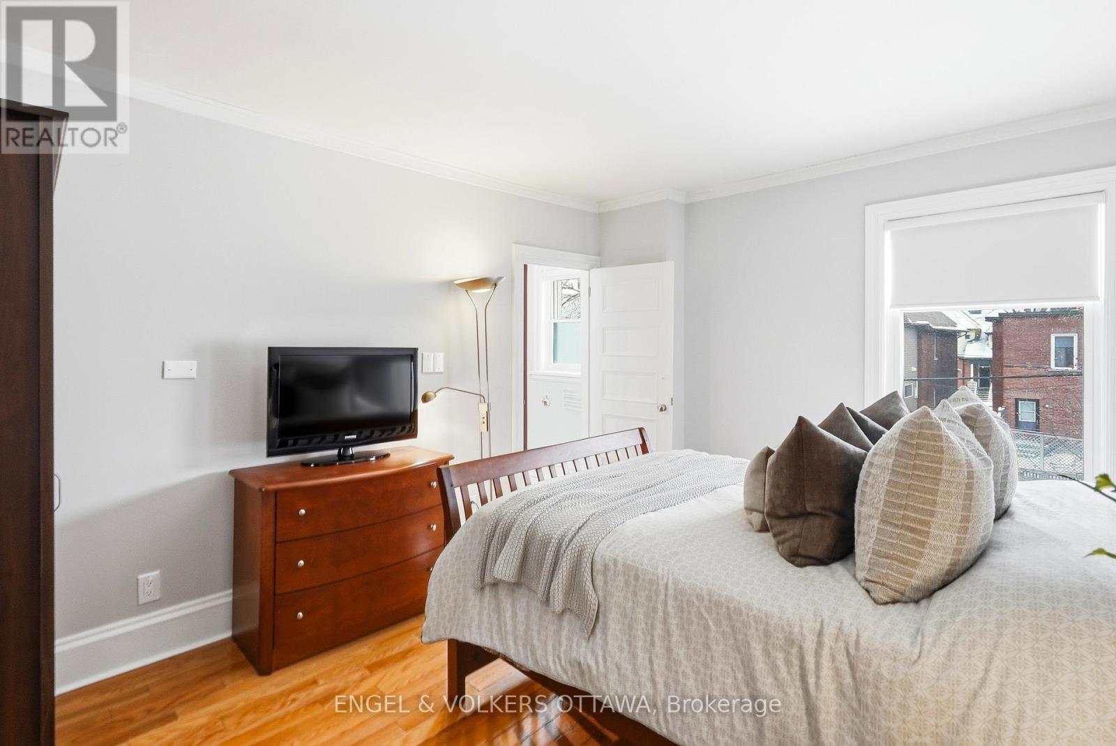 80 Waverley Street, Ottawa, Ontario  K2P 0V2 - Photo 15 - X12919576