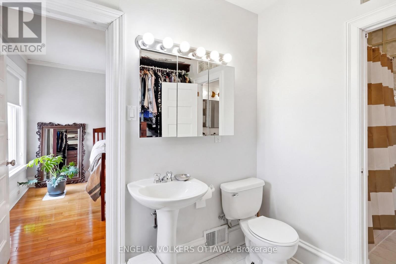 80 Waverley Street, Ottawa, Ontario  K2P 0V2 - Photo 16 - X12919576