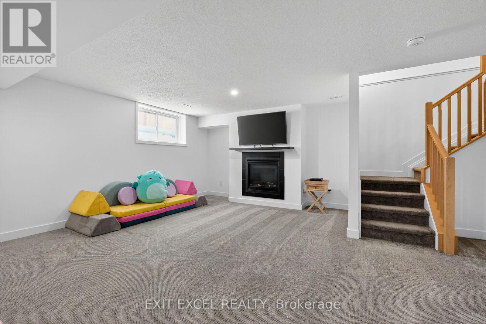 240 Zinnia Way, Ottawa, Ontario  K4M 0K8 - Photo 37 - X12919604