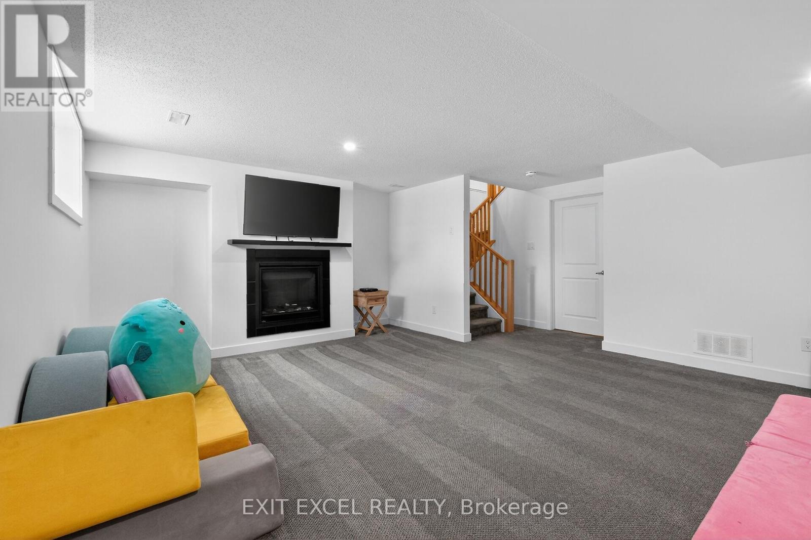 240 Zinnia Way, Ottawa, Ontario  K4M 0K8 - Photo 38 - X12919604