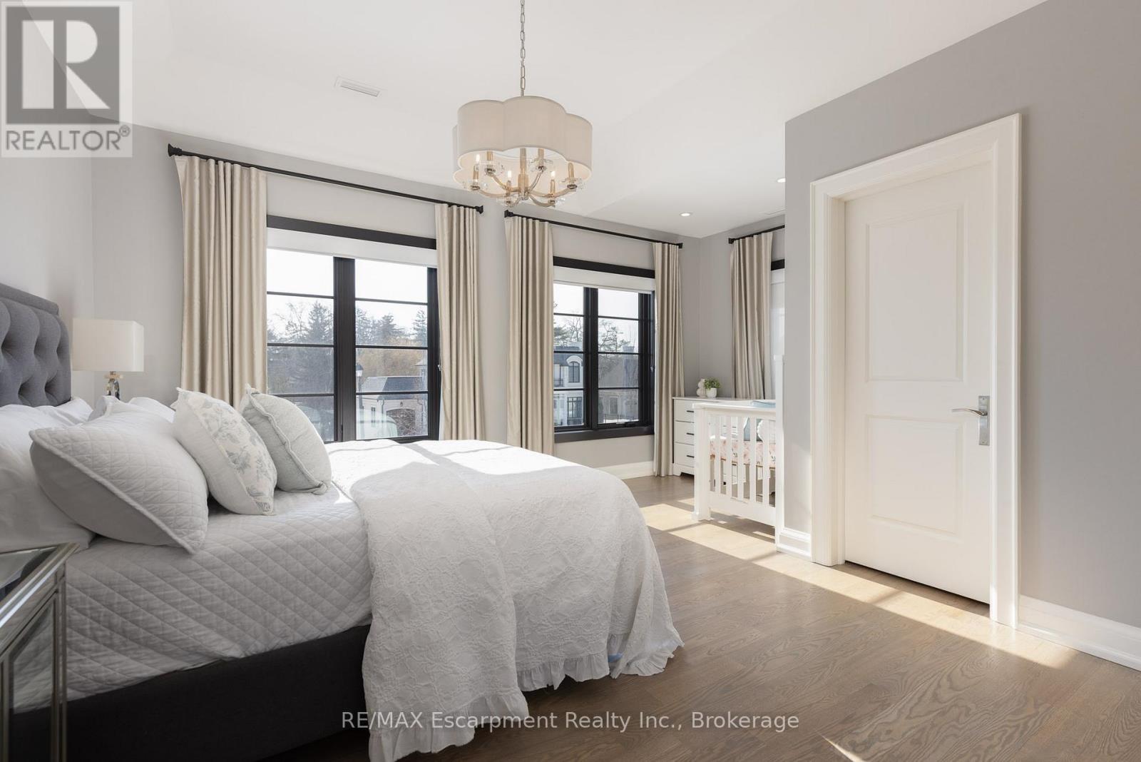 15 Lambert Common, Oakville, Ontario  L6K 0H6 - Photo 29 - W12919550