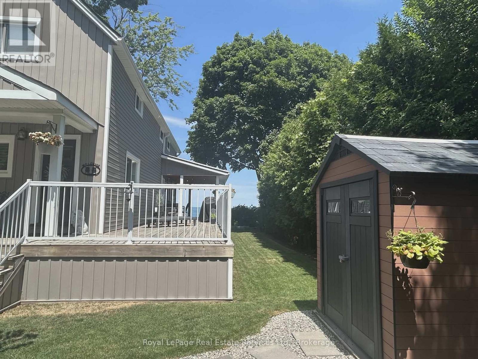 1 Tenth Street, Grimsby, Ontario  L3M 2V2 - Photo 30 - X12919648