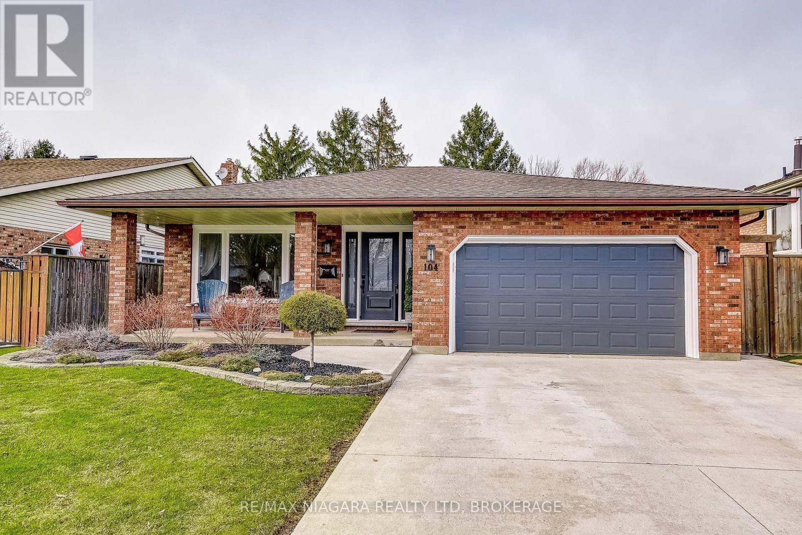 104 Whiteoak Crescent, Welland (N. Welland), Ontario  L3C 6E6 - Photo 7 - X12919646