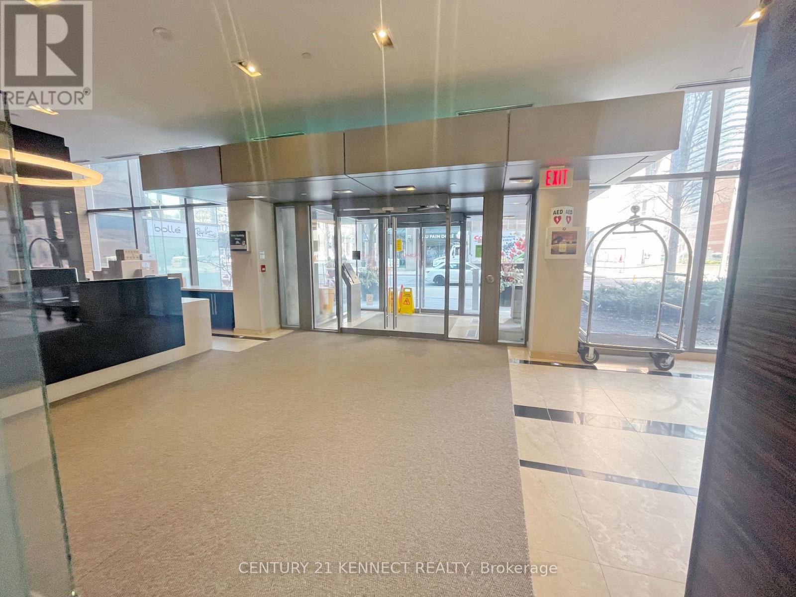1706 - 37 Grosvenor Street, Toronto, Ontario  M4Y 3G5 - Photo 4 - C12906202
