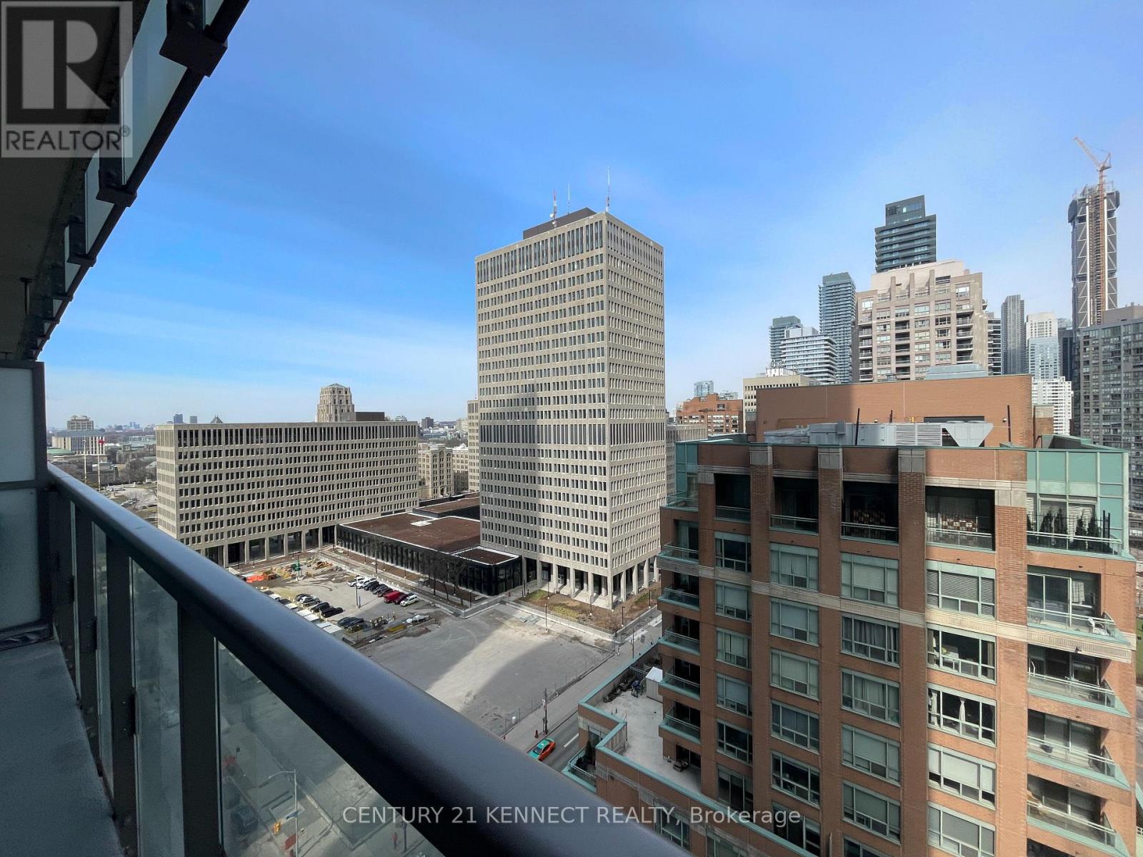 1706 - 37 Grosvenor Street, Toronto, Ontario  M4Y 3G5 - Photo 15 - C12906202