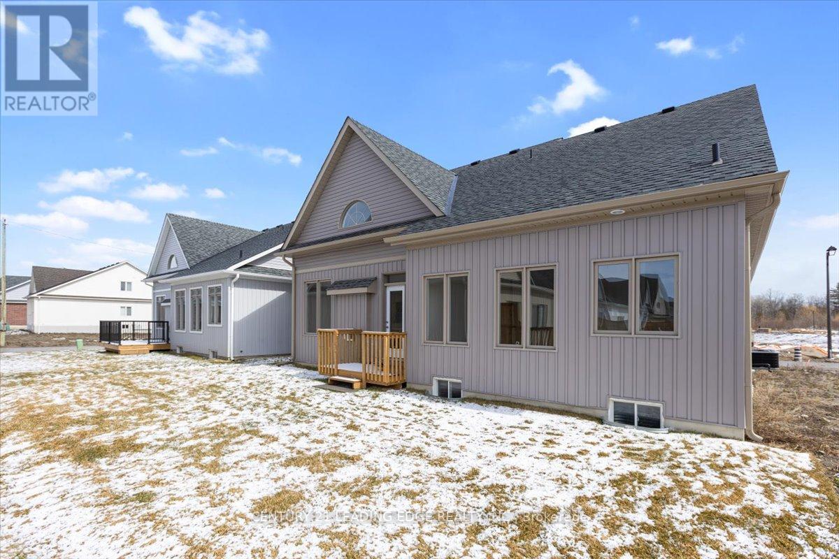 38 Palmira Drive, Georgina, Ontario  L0E 1R0 - Photo 22 - N12918926