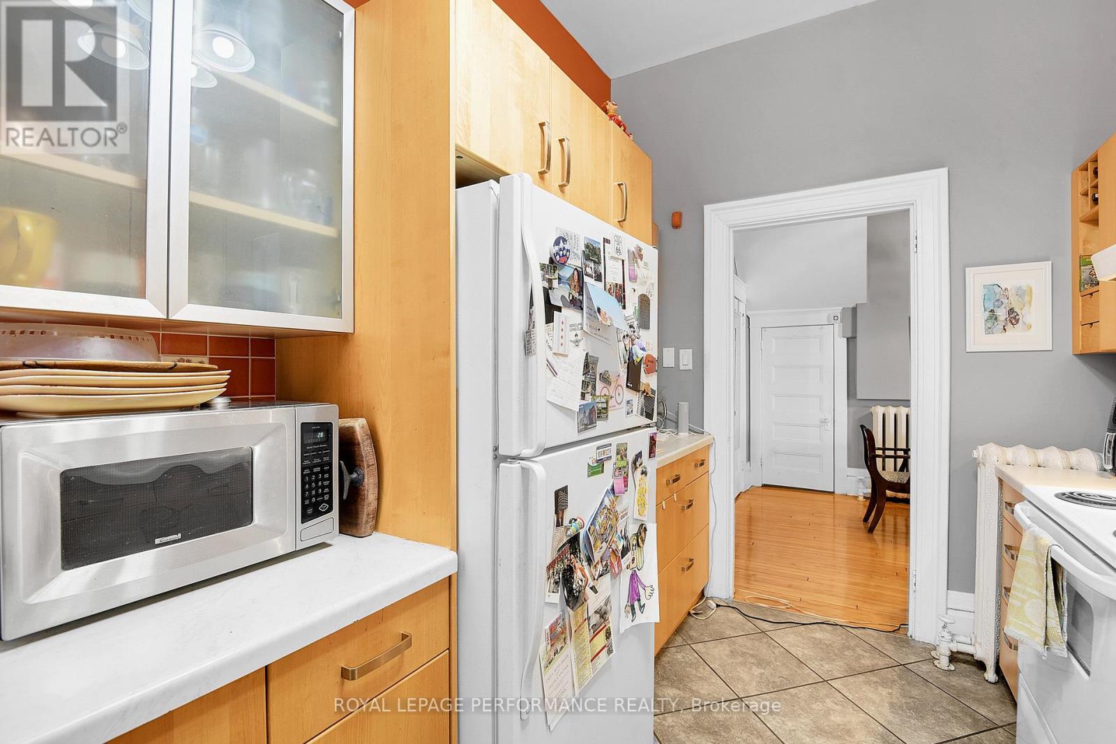 66 Delaware Avenue, Ottawa, Ontario  K2P 0Z3 - Photo 10 - X12592248