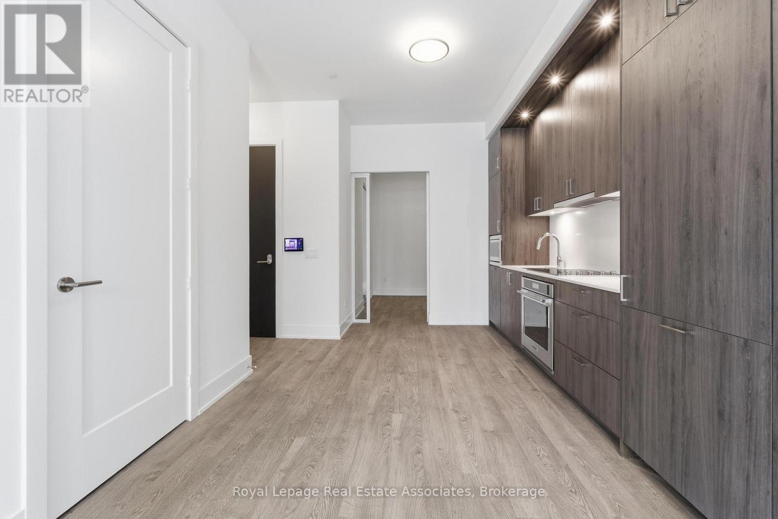 103 - 259 The Kingsway, Toronto, Ontario  M9A 0G2 - Photo 6 - W12822414