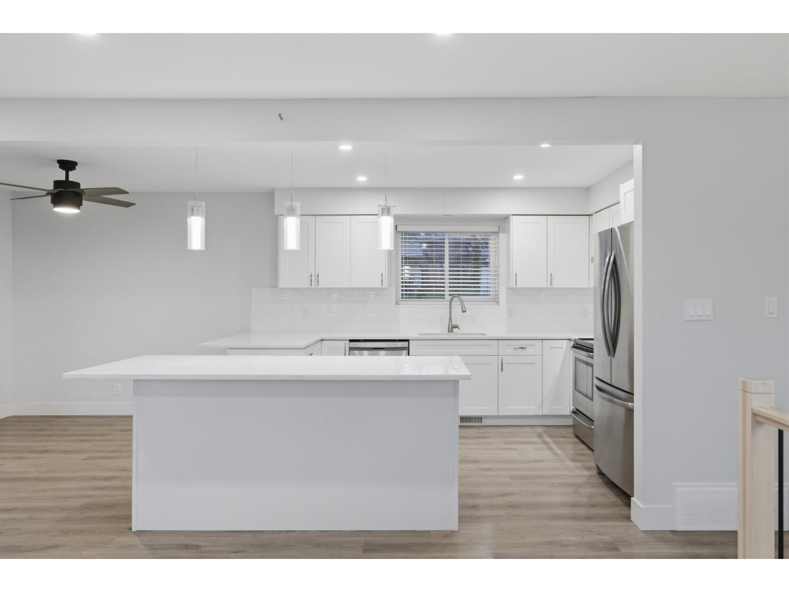 32565 Fleming Avenue, Mission, British Columbia V2V 2G8 - Photo 12 - R3103226