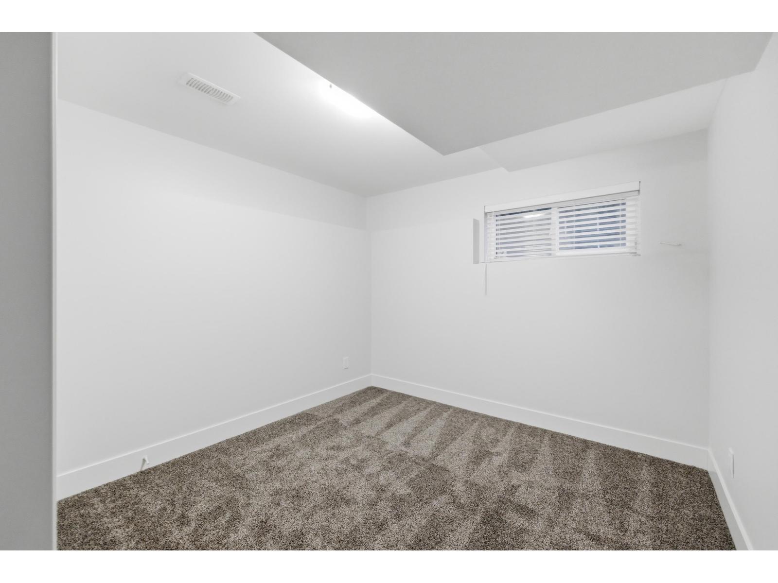 32565 Fleming Avenue, Mission, British Columbia V2V 2G8 - Photo 29 - R3103226