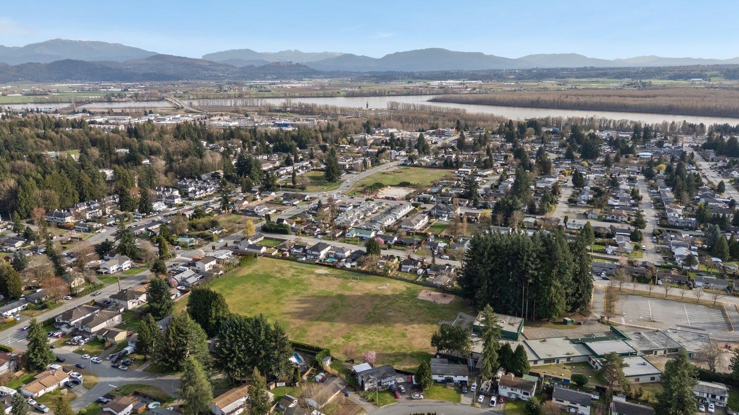 7680 Blott Street, Mission, British Columbia V2V 3K3 - Photo 39 - R3102994