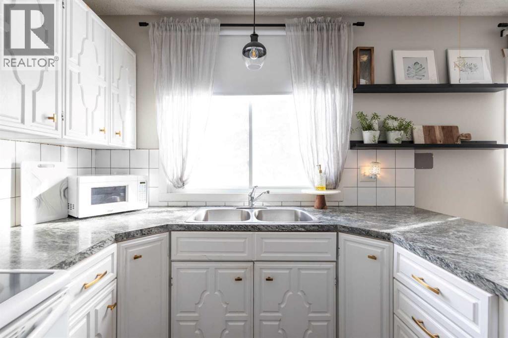 3004 48 Avenue, Lloydminster, Saskatchewan  S9V 0C5 - Photo 13 - A2291004