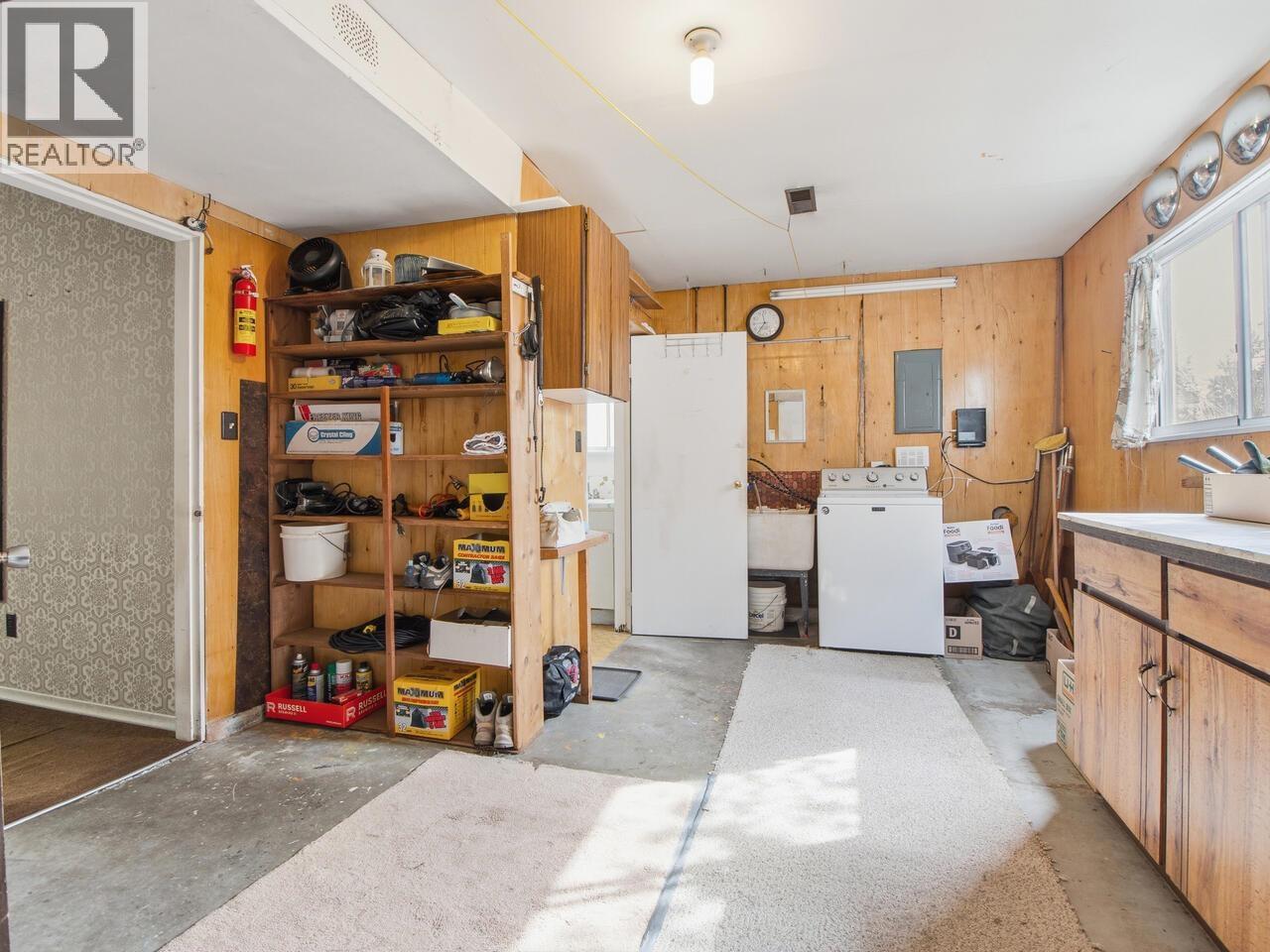 407 E 13th Street, North Vancouver, British Columbia  V7L 2M2 - Photo 14 - R3103428