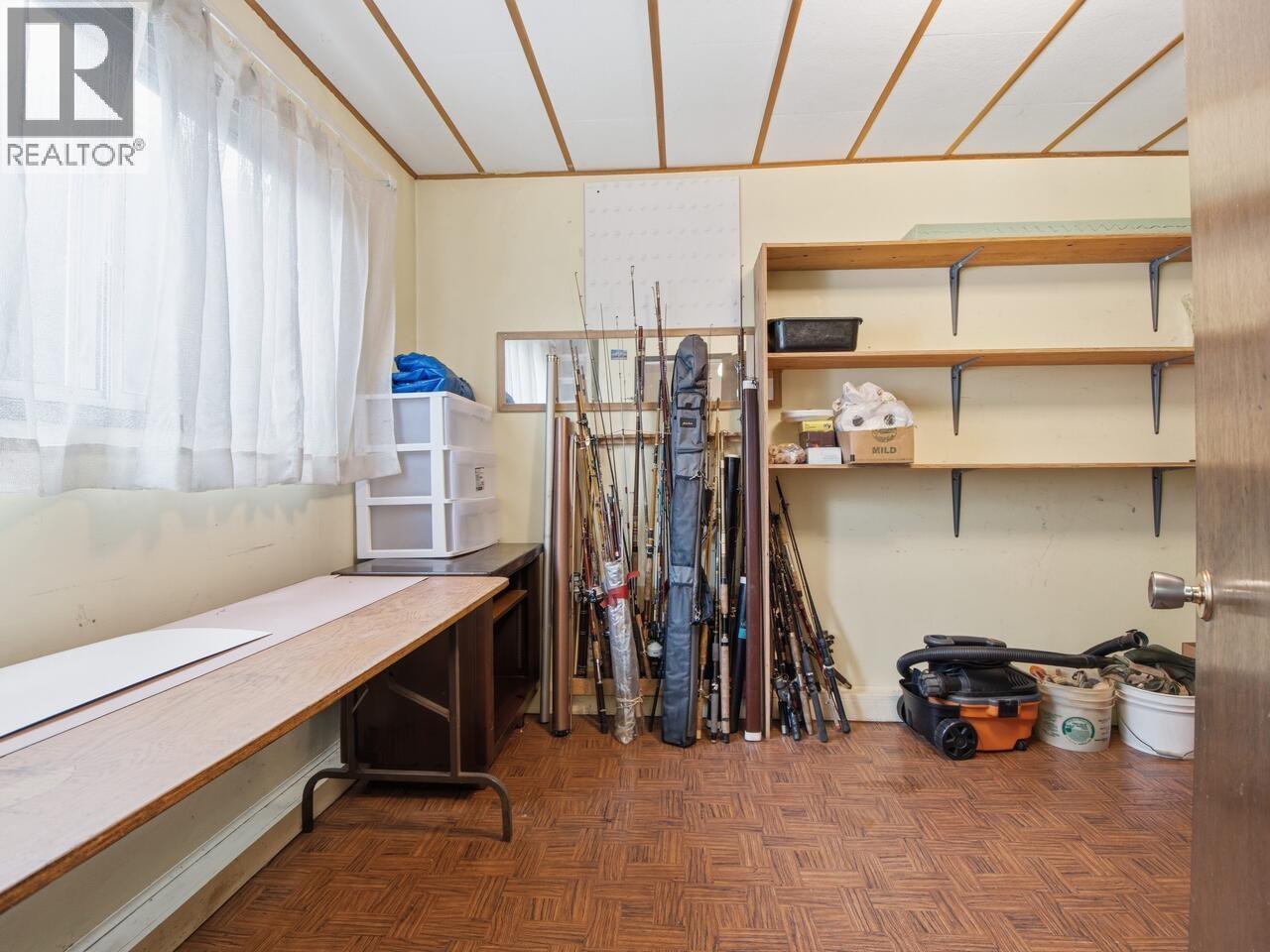 407 E 13th Street, North Vancouver, British Columbia  V7L 2M2 - Photo 15 - R3103428