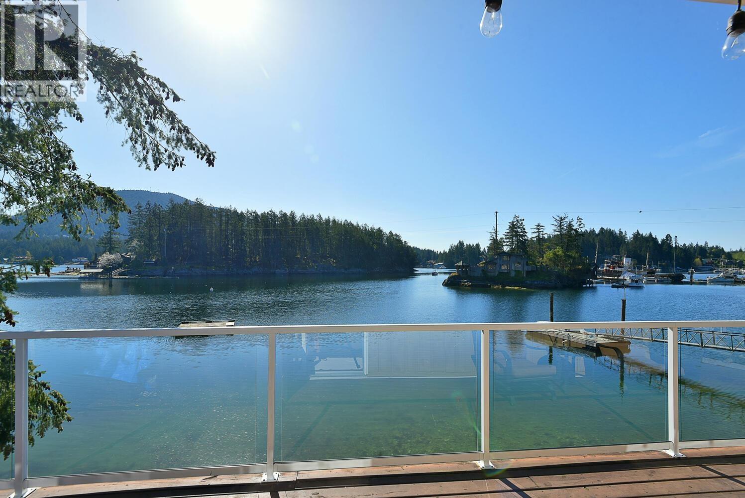 4279 Francis Peninsula Road, Madeira Park, British Columbia  V0N 2H1 - Photo 11 - R3103134