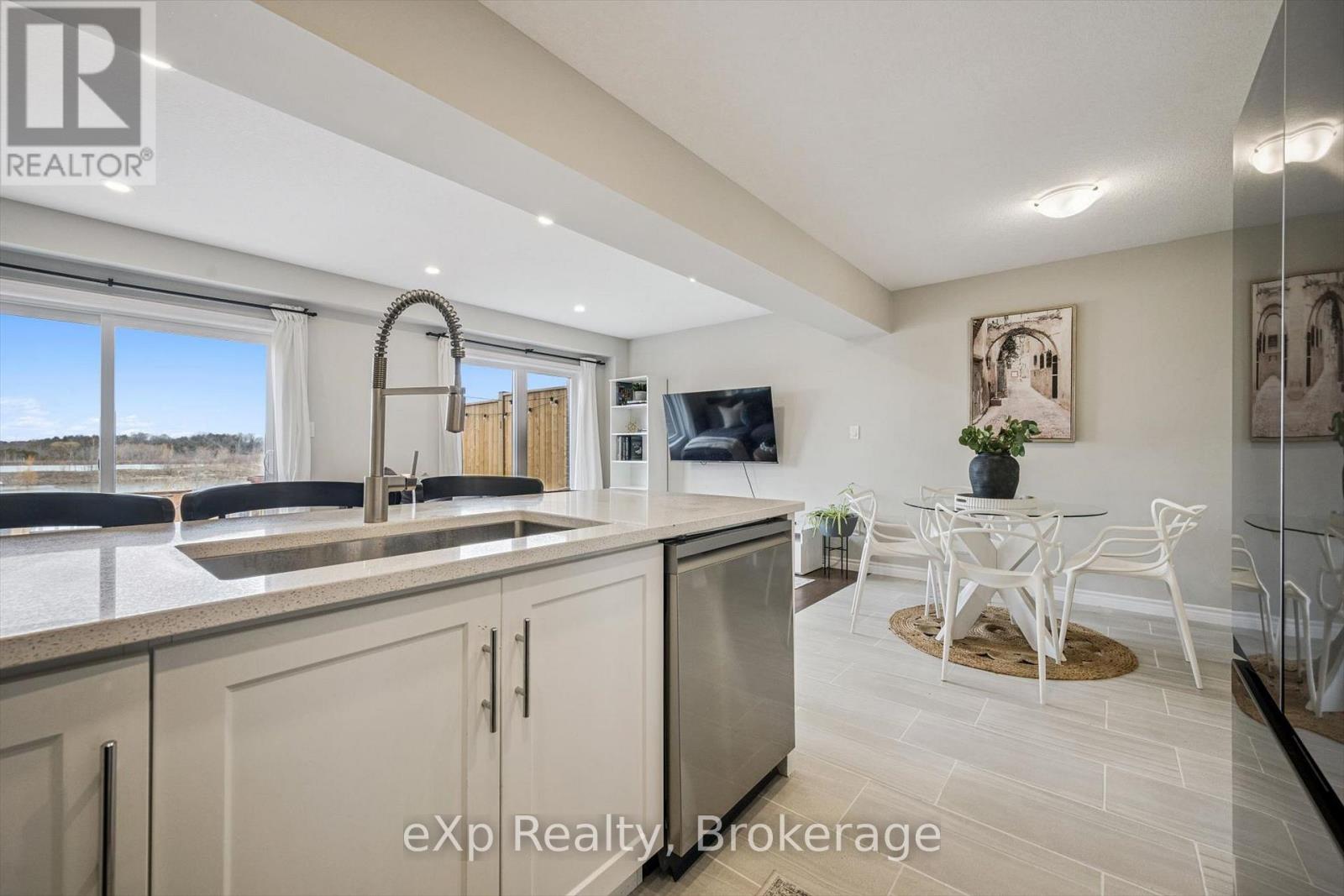 54 Miranda Path, Woolwich, Ontario  N3B 0A1 - Photo 14 - X12919636