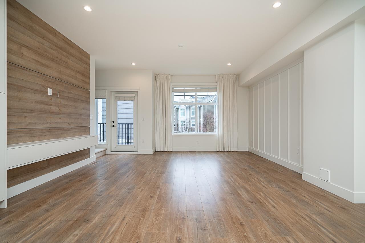 66 14541 Winter Crescent, Surrey, British Columbia V4P 0G5 - Photo 7 - R3101349