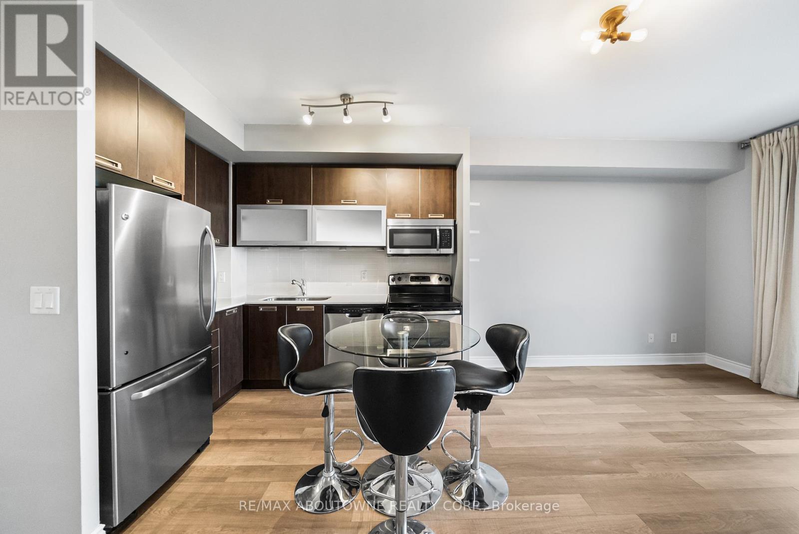 3110 - 28 Ted Rogers Way, Toronto, Ontario  M4Y 2J4 - Photo 11 - C12919590