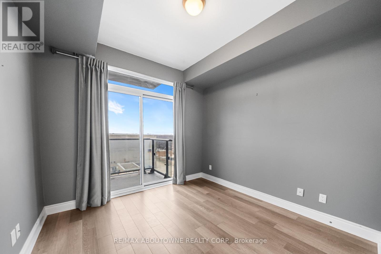 3110 - 28 Ted Rogers Way, Toronto, Ontario  M4Y 2J4 - Photo 17 - C12919590