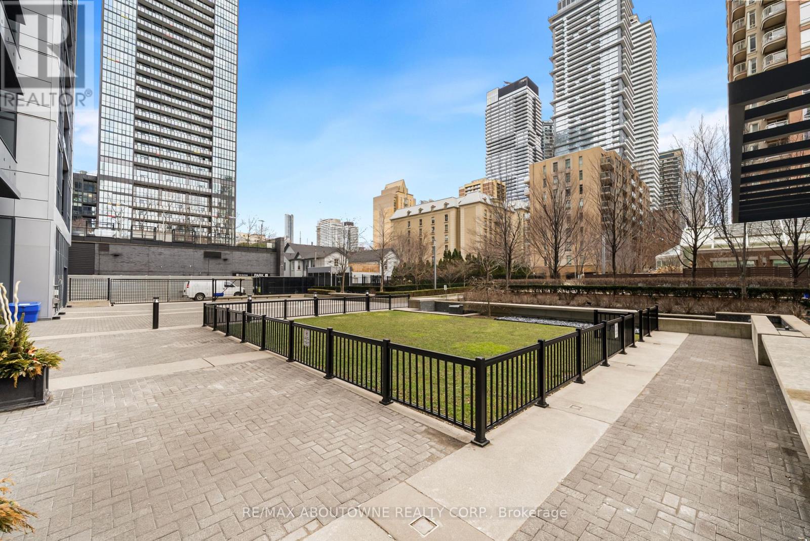 3110 - 28 Ted Rogers Way, Toronto, Ontario  M4Y 2J4 - Photo 30 - C12919590