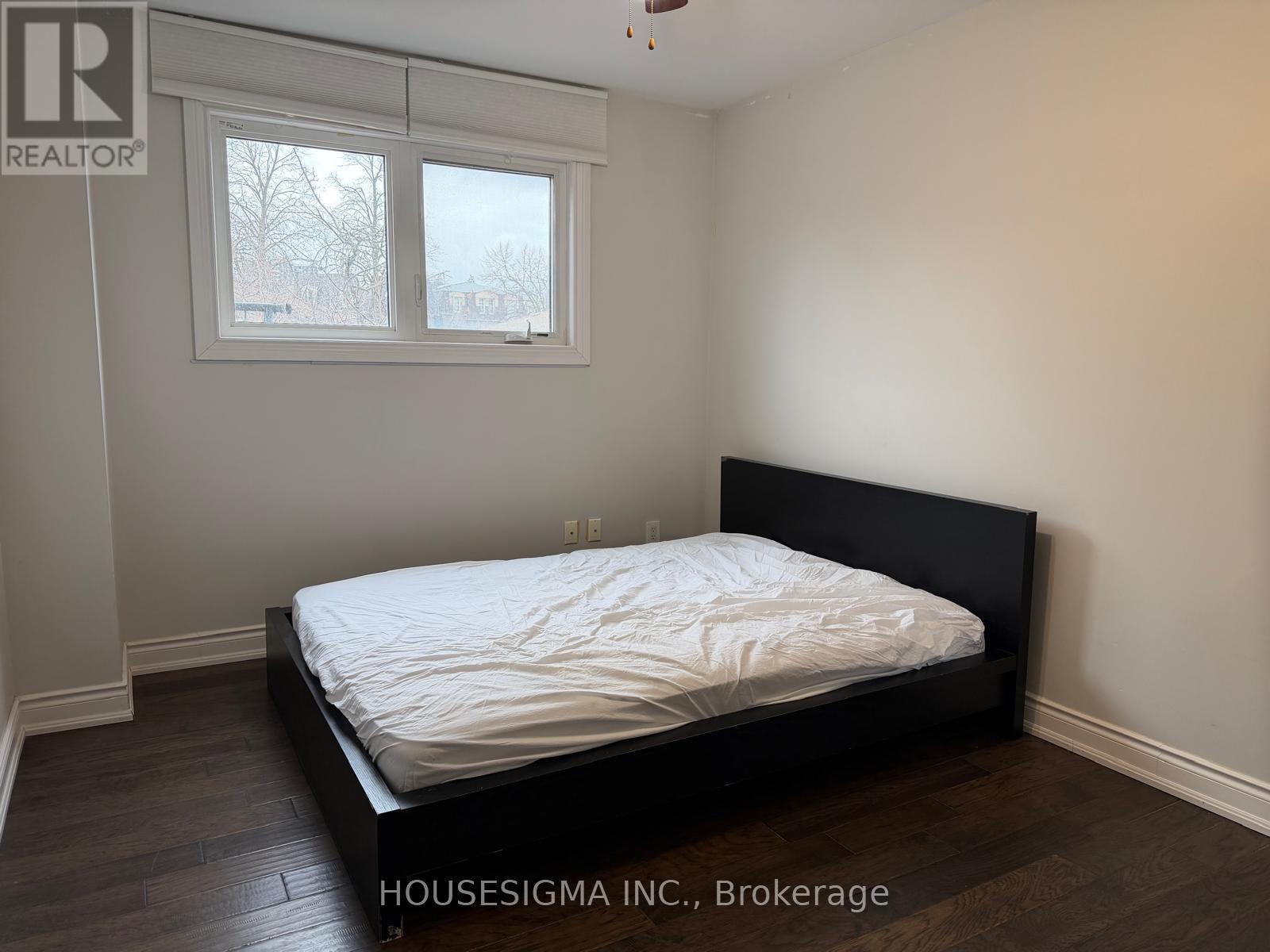 34 Ladner Drive N, Toronto, Ontario  M2J 3Z7 - Photo 5 - C12919598