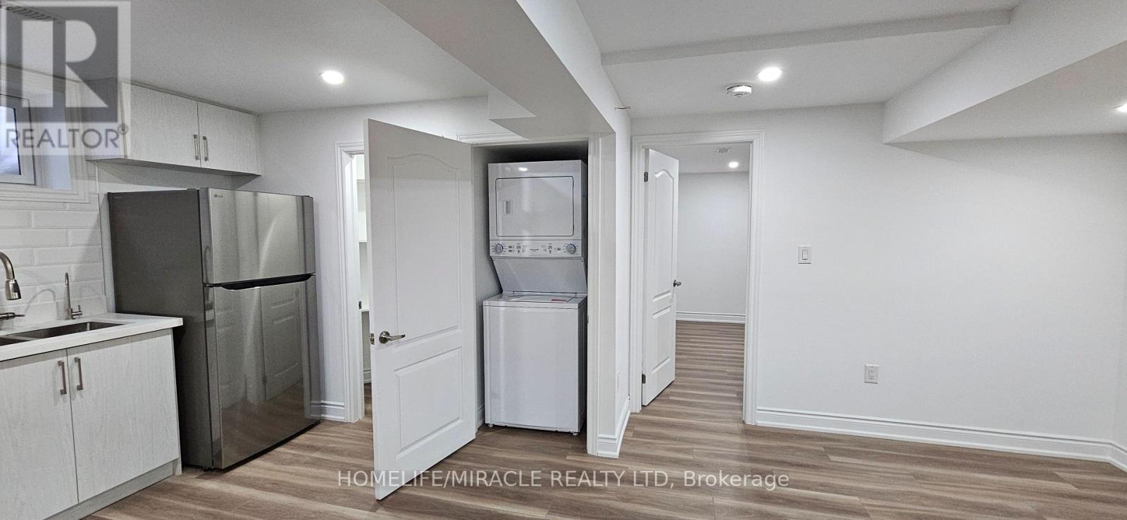 1183 Ravenscroft Bsmt Road, Ajax, Ontario L1T 1X3 - Photo 9 - E12919632