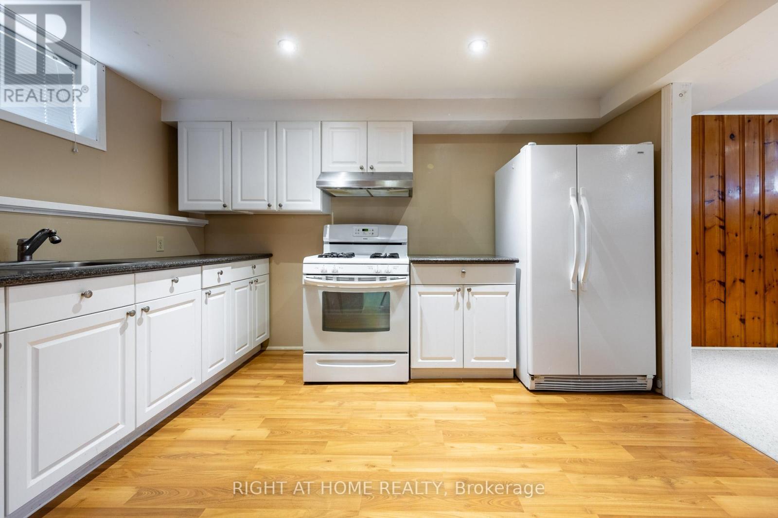 35 Hathway Drive, Toronto, Ontario  M1P 4L6 - Photo 11 - E12919670