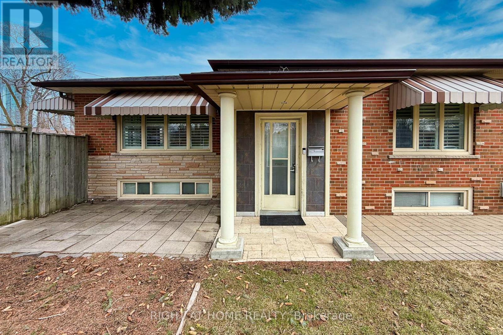 35 Hathway Drive, Toronto, Ontario  M1P 4L6 - Photo 18 - E12919670
