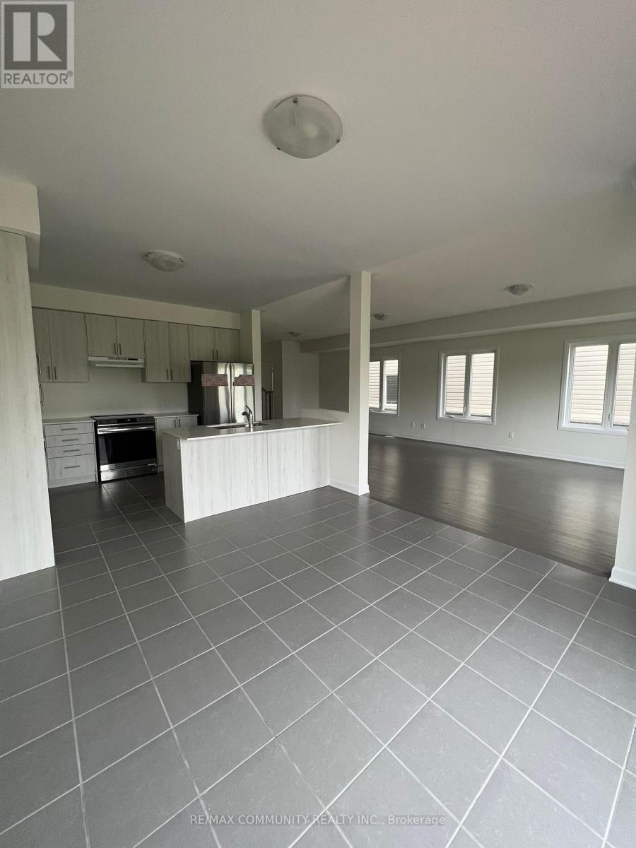 110 Oakmont Drive, Loyalist, Ontario  K0H 1G0 - Photo 7 - X12904642