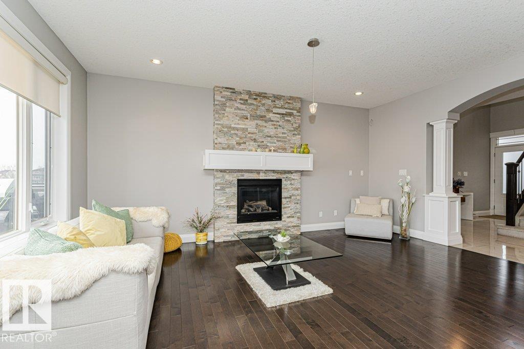 610 Albany Wy Nw, Edmonton, Alberta  T6V 0H3 - Photo 9 - E4478959