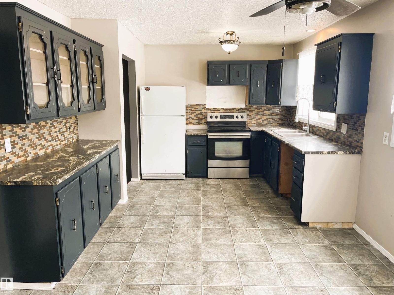 5312 51 Avenue, Bonnyville Town, Alberta  T9N 2A4 - Photo 4 - E4478961