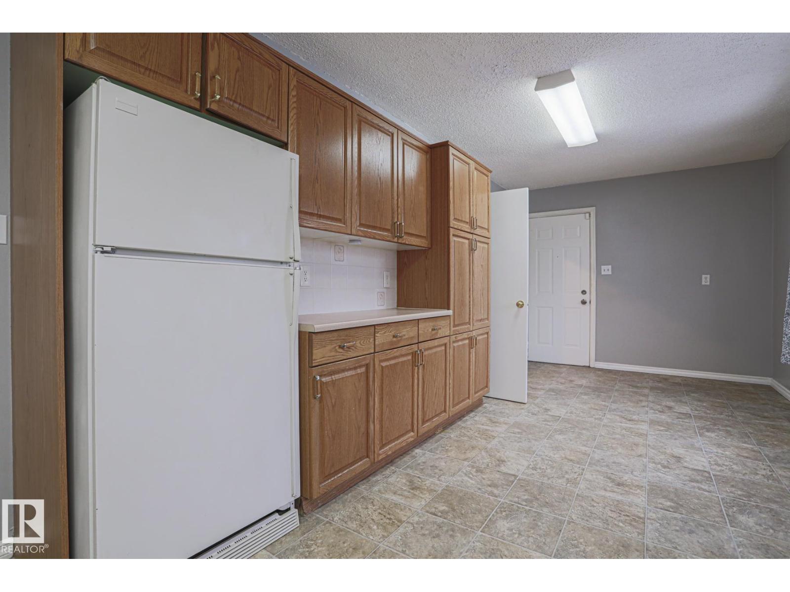 10807 130 Av Nw Nw, Edmonton, Alberta  T5E 0T2 - Photo 12 - E4478963