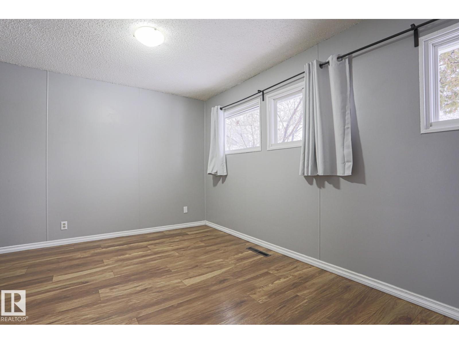 10807 130 Av Nw Nw, Edmonton, Alberta  T5E 0T2 - Photo 25 - E4478963