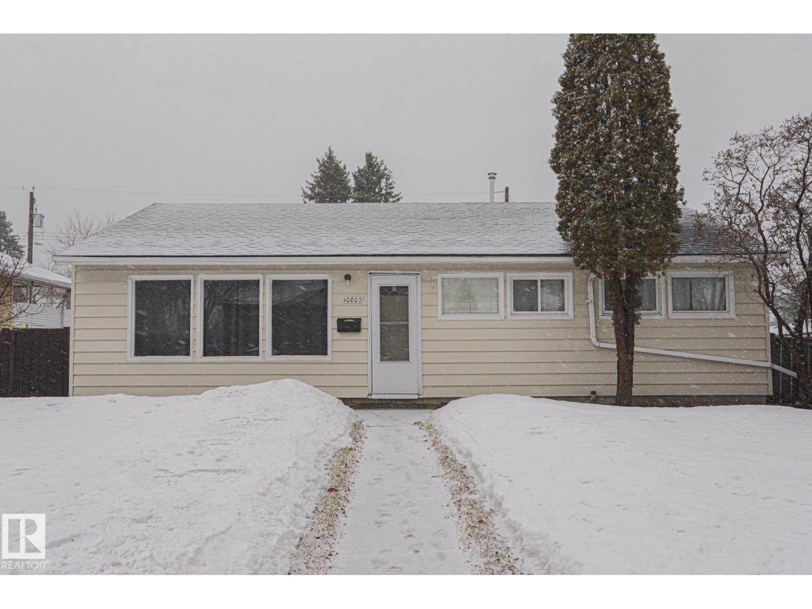 10807 130 Av Nw Nw, Edmonton, Alberta  T5E 0T2 - Photo 3 - E4478963