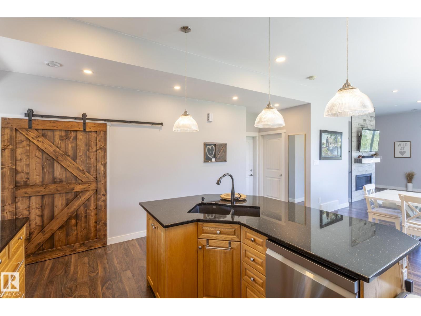 14 Kos St, Rural Parkland County, Alberta  T0E 2B0 - Photo 3 - E4478962