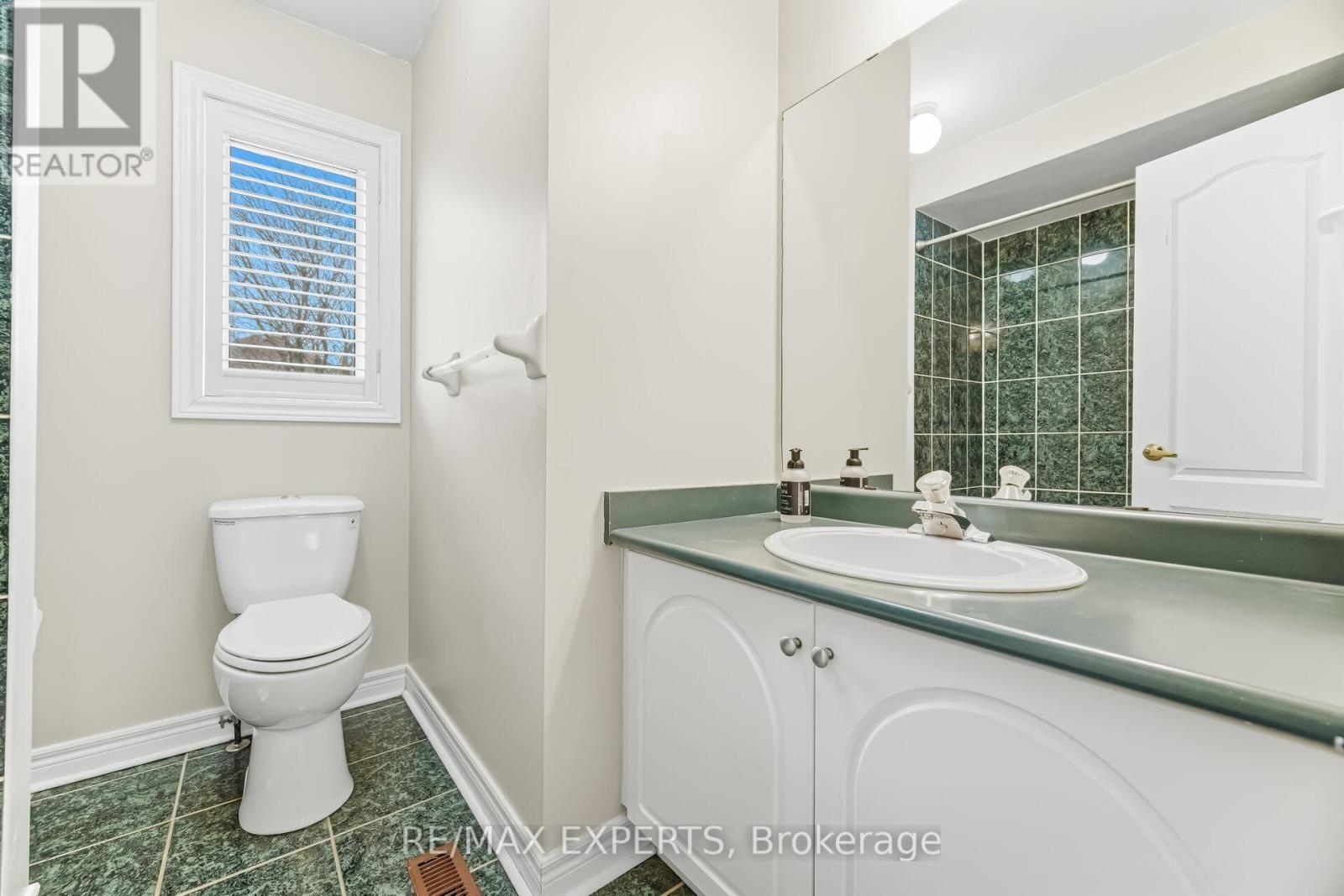 2 Sequoia Road, Vaughan, Ontario  L4H 1W2 - Photo 28 - N12919674