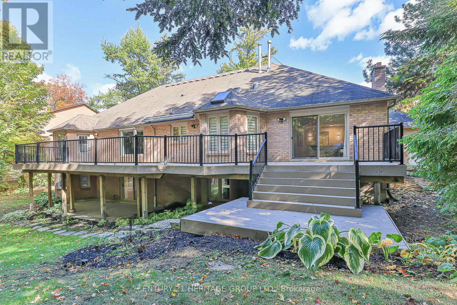 46 Pineneedle Drive, Aurora, Ontario  L4G 4Y6 - Photo 43 - N12919678