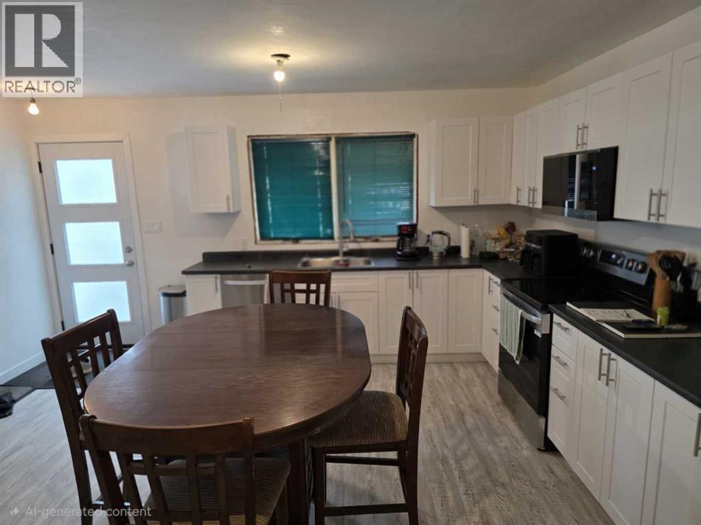 114 3 Avenue, Mclennan, Alberta T0H 2L0 - Photo 5 - A2285406