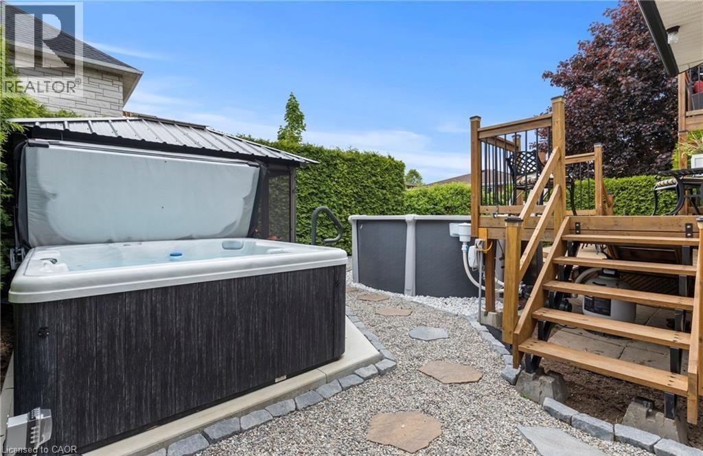 61 Seaton Place Drive, Stoney Creek, Ontario  L8E 4A8 - Photo 37 - 40814921