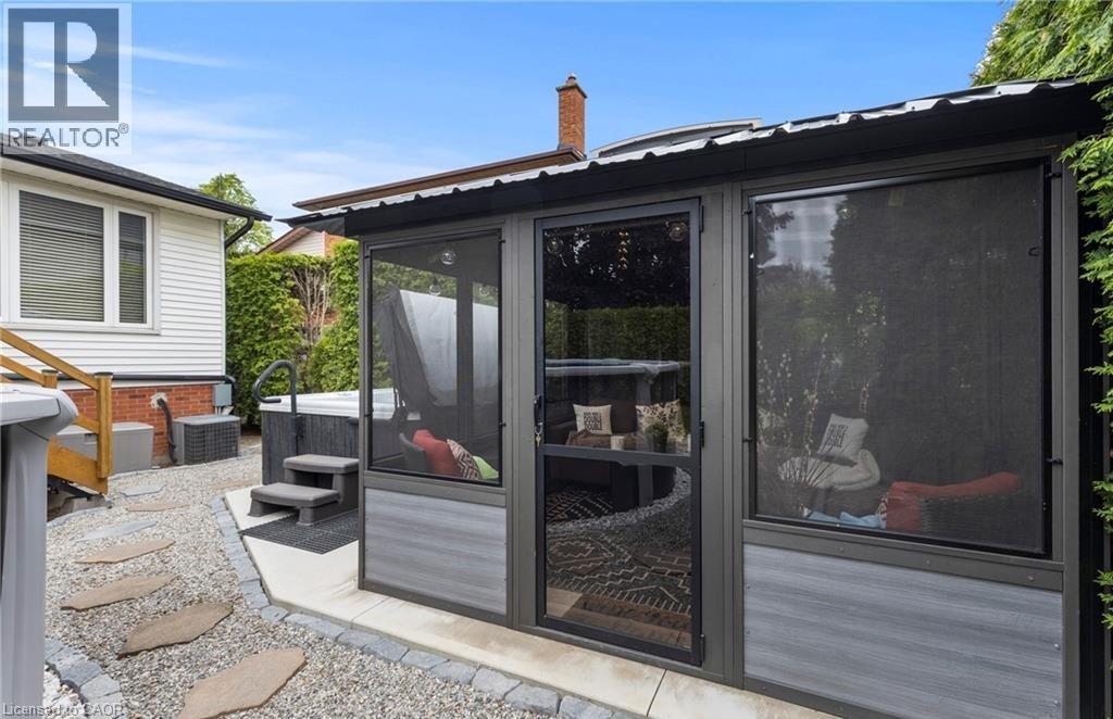 61 Seaton Place Drive, Stoney Creek, Ontario  L8E 4A8 - Photo 39 - 40814921