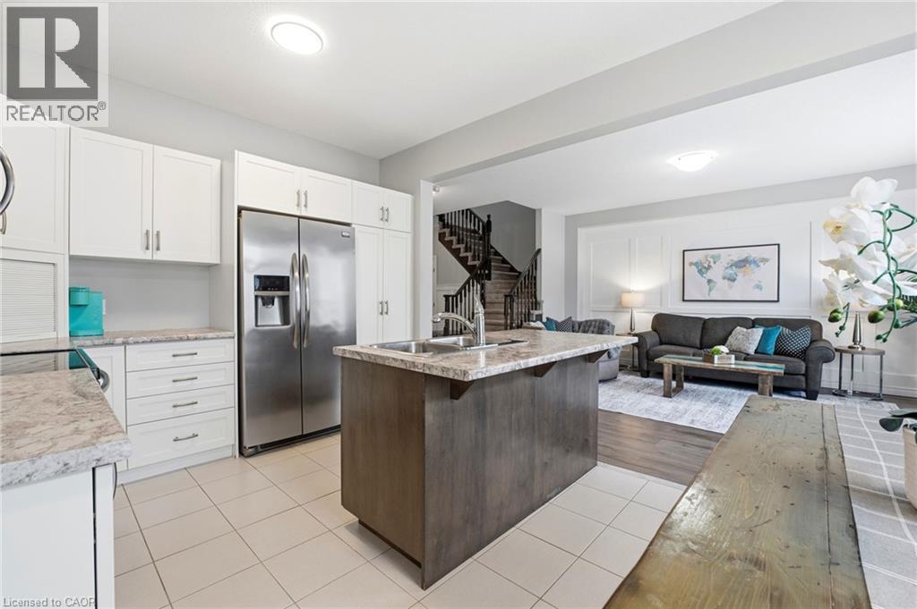 86 Fairgrounds Drive, Binbrook, Ontario  L0R 1C0 - Photo 12 - 40814838