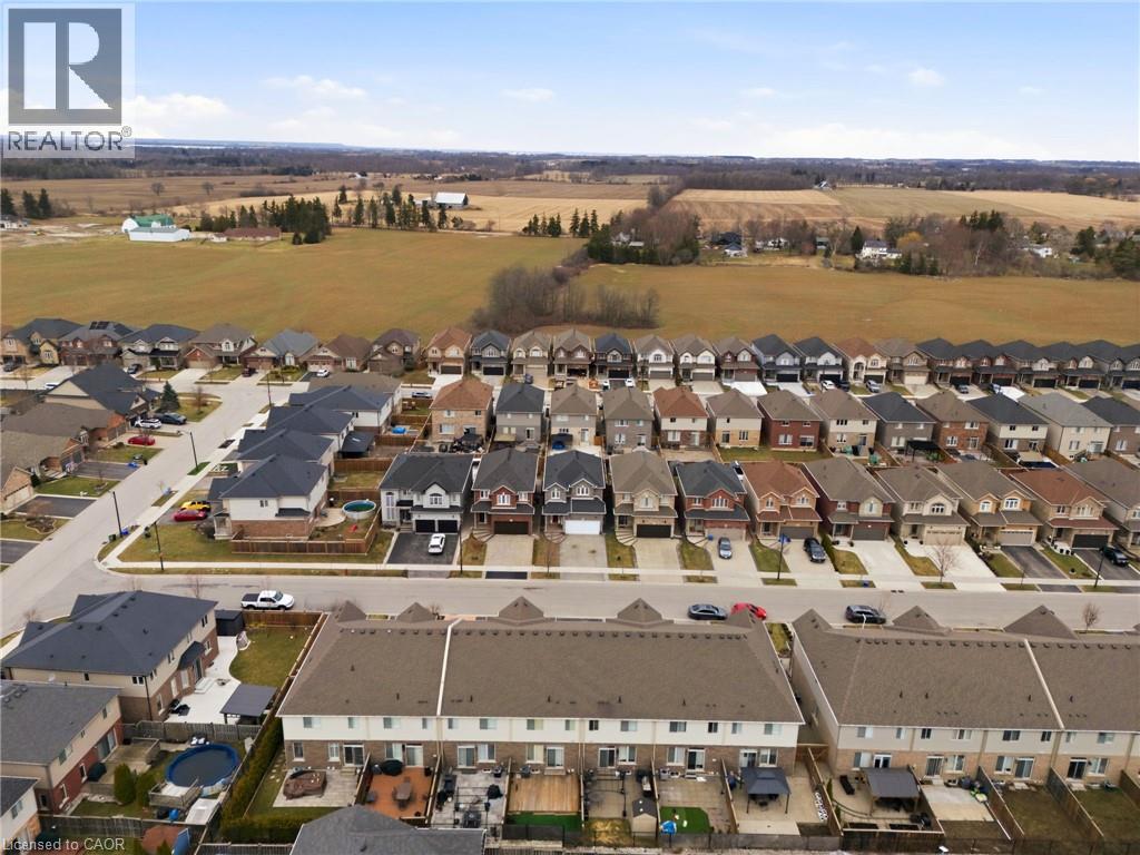 86 Fairgrounds Drive, Binbrook, Ontario  L0R 1C0 - Photo 34 - 40814838