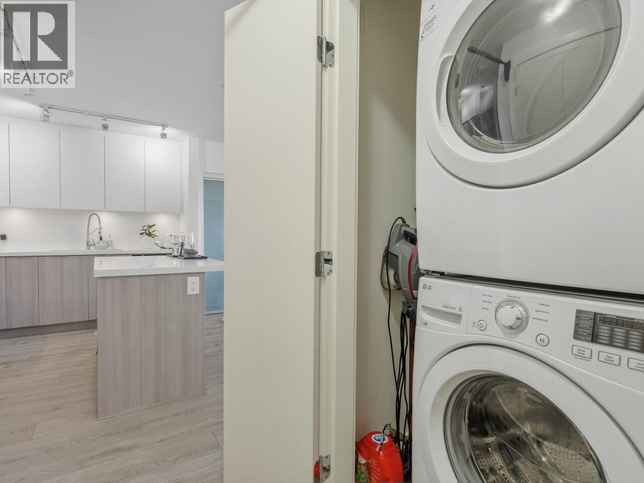 404 3602 Aldercrest Drive, North Vancouver, British Columbia  V7G 2S6 - Photo 15 - R3102783