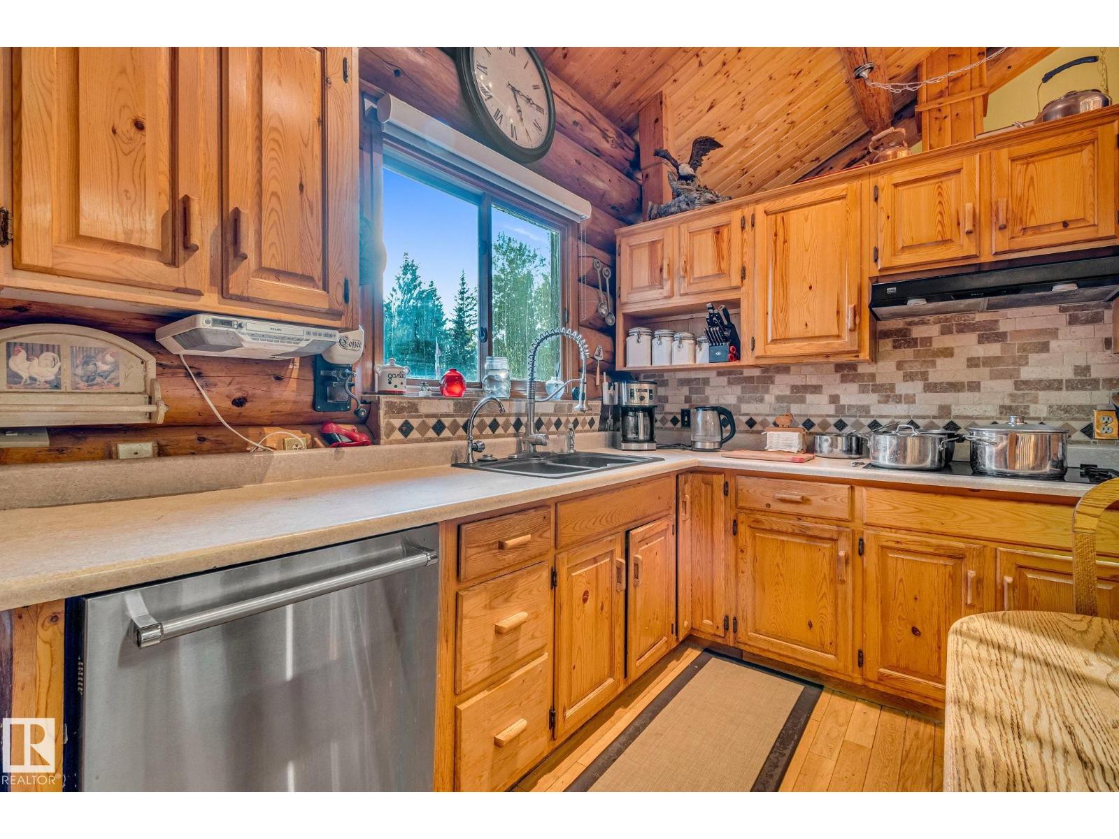 60017 Range Road 42, Rural Barrhead County, Alberta  T7N 1N3 - Photo 13 - E4478935