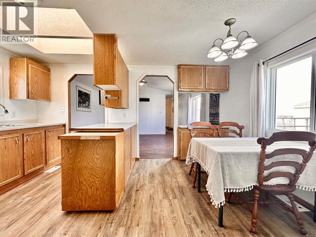 23 Sagebrush Estates, Rural Newell, Alberta  T1R 1B7 - Photo 7 - A2294996