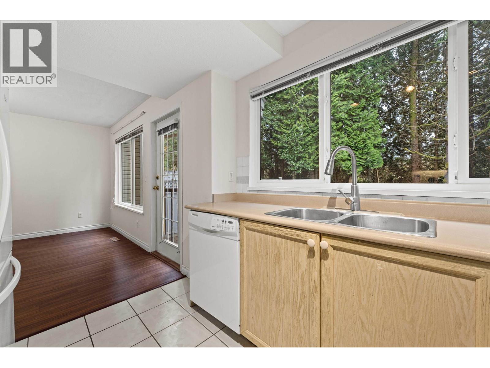 5 2600 Beaverbrook Crescent, Burnaby, British Columbia  V3J 7W6 - Photo 12 - R3102872