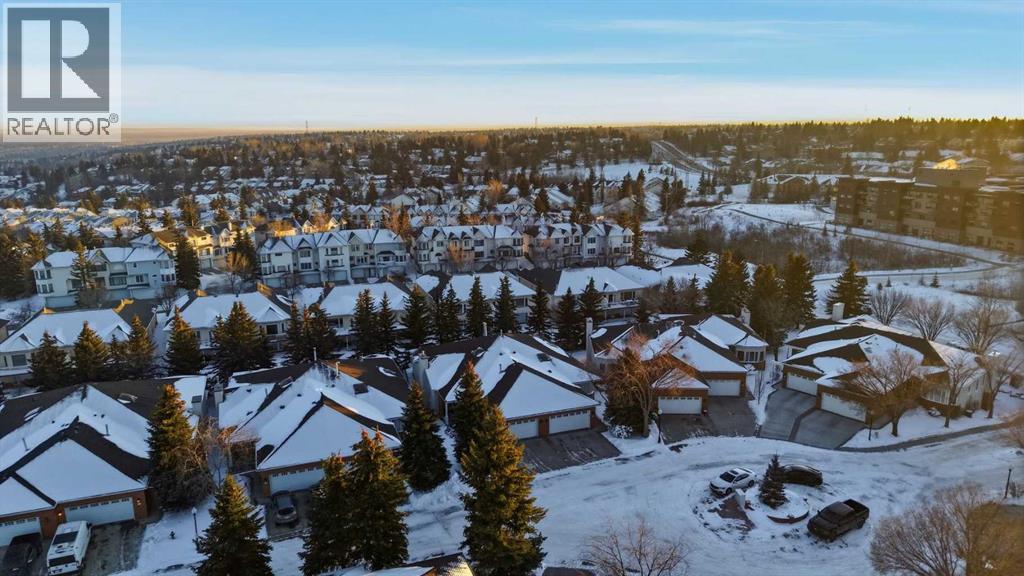 23 Prominence Point Sw, Calgary, Alberta  T3H 3E8 - Photo 47 - A2288819